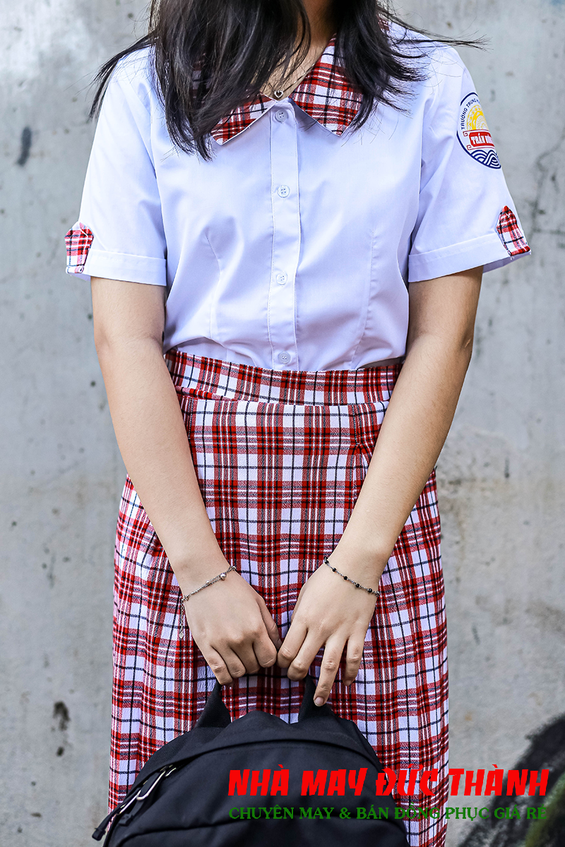 Đồng phục học sinh nữ trường cấp 3 Trần Hưng Đạo Gò Vấp, TPHCM